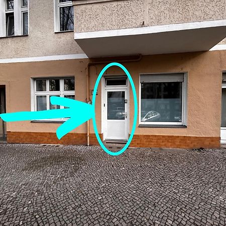 Massagesessel, King-Sized Bed, Billardtisch, 2 Couches Apartman Berlin Kültér fotó